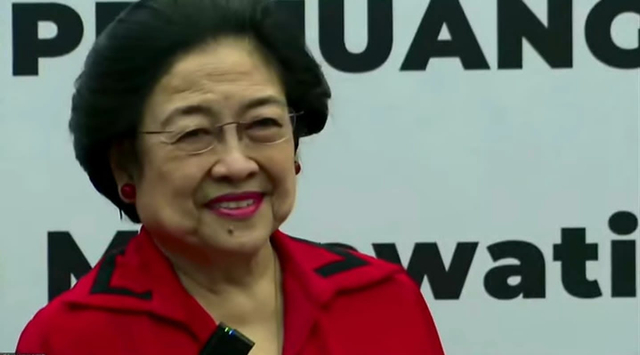 Ketum PDIP Megawati Soekarnoputri meresmikan 10 Kantor Partai PDIP secera virtual, Senin (23/8). Foto: PDIP