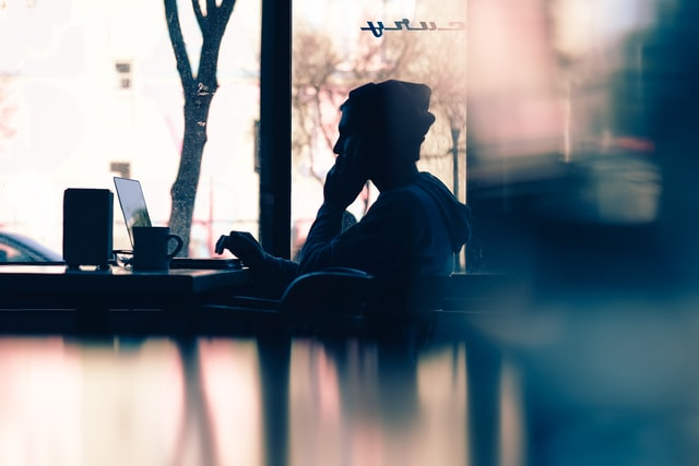 Illustrasi Doa Sebelum Bekerja dalam Islam Agar Kegiatan Lancar Tanpa Hambatan. Sumber: www.unsplash.com