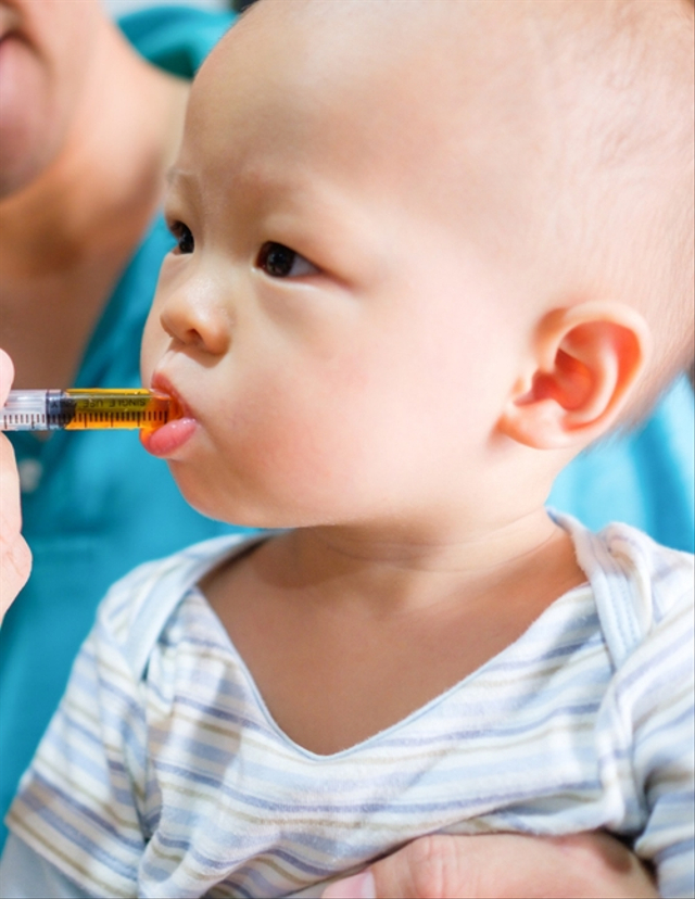 Tips Mudah Beri Obat pada Bayi Foto: Shutter Stock