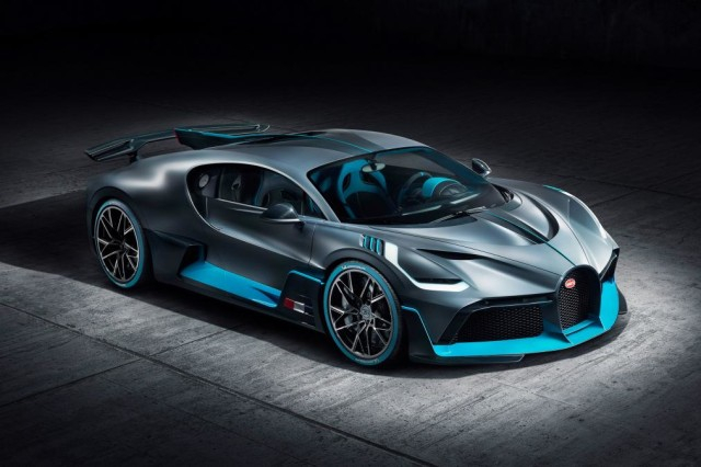Bugatti Divo tampak depan (Foto: dok. Auto Express)