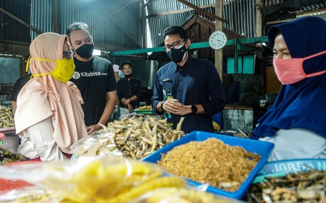 Menparekraf Sandiaga Uno (kedua dari kanan). Foto: Dok. Kemenparekraf