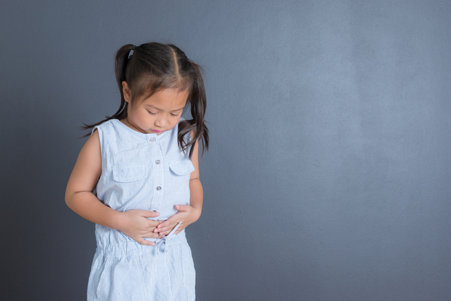 Ilustrasi anak cacingan. Foto: Shutterstock