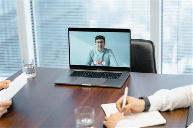 Cara Mengubah Nama di Google Meet melalui Hp dan Desktop, Foto: Pexels 