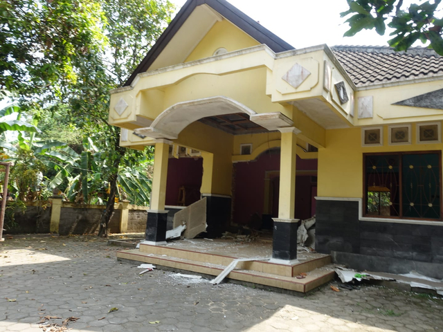 Foto salah satu rumah warga di Pundong, Tirtoadi, Mlati, Kabupaten Sleman yang terdampak tol Yogya-Bawen. Foto: Dok. Istimewa