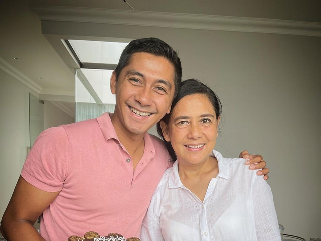 Kenang Mirdad dan ibunya, Lydia Kandou. Foto: Instagram/kenangmirdad