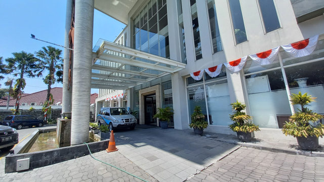 Salah satu hotel yang ada di Kota Solo, Jawa Tengah. (FOTO: Agung Santoso)