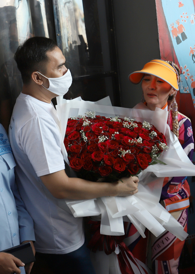 Penyanyi dangdut Saipul Jamil saat keluar dari LP Cipinang, Kamis, Jakarta, (2/9). Foto: Ronny