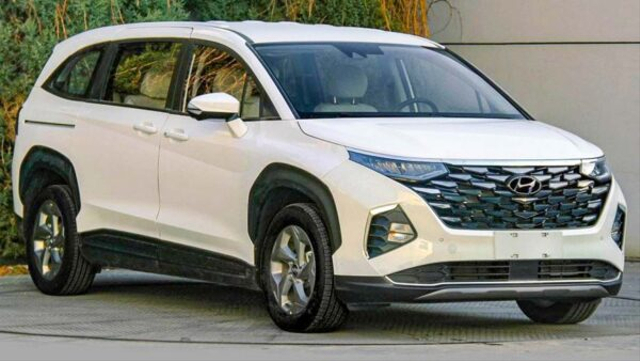 Foto Hyundai Custo Mobil MPV. Foto: dok. Rushlane