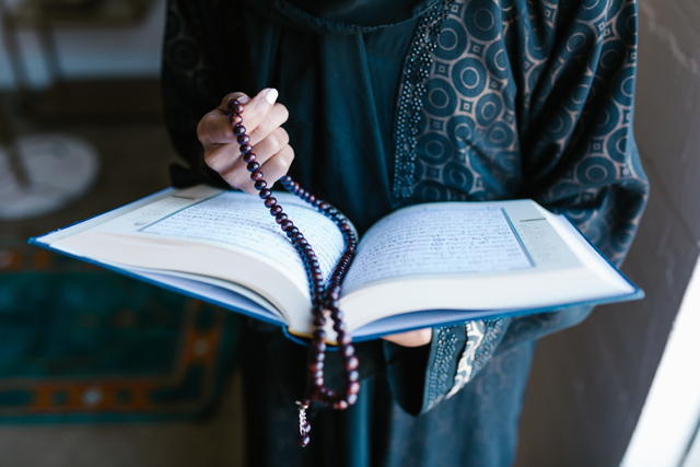 Ilustrasi surat Al Ankabut ayat 45. Foto: Pexels
