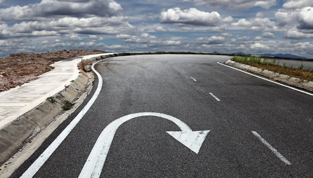 Ilustrasi rambu u turn atau putar balik. Foto: wuling.id