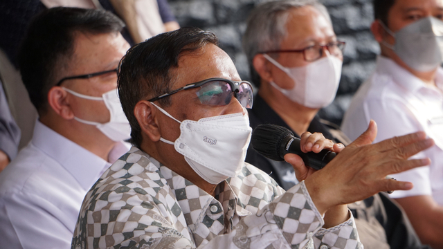 Menkopolhukam Mahfud MD memberikan keterangan saat konpers di Lapas Klas 1 Tangerang, Rabu (8/9/2021). Foto: Jamal Ramadhan/kumparan