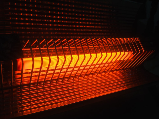 Contoh perubahan energi listrik menjadi energi panas dalam kehidupan. Foto: dok. https://unsplash.com/
