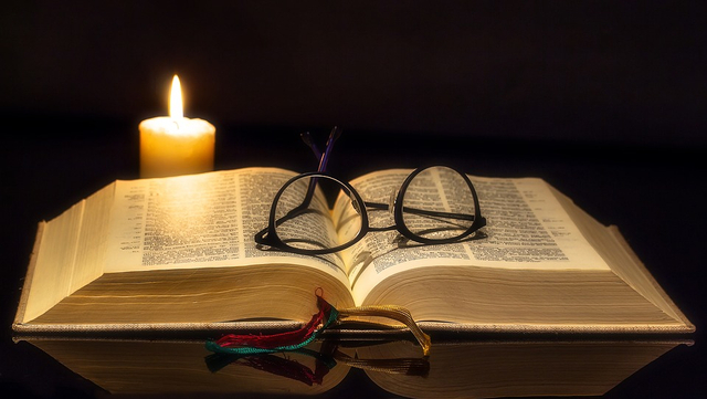 Illustrasi Kitab. Foto: Pixabay