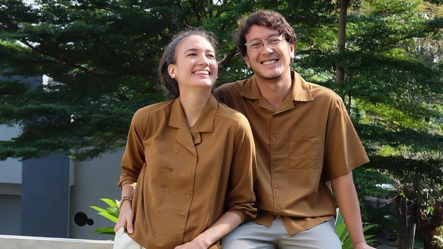 Dimas Anggara dan Nadine Chandrawinata. Foto: Instagram/@nadinelist