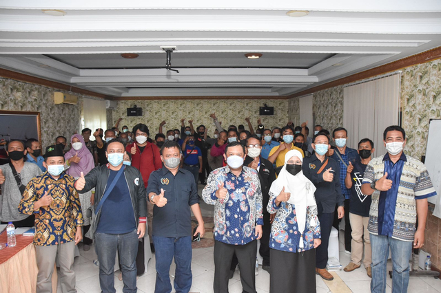 Anggota DPR RI, Dr. Ir. H.E Herman Khaeron, M.Si saat sosialisasi empat pilar DPR RI di Hotel Wiwi Perkasa, Kabupaten Indramayu, Minggu  (12/09/2021). (Tomi Indra)