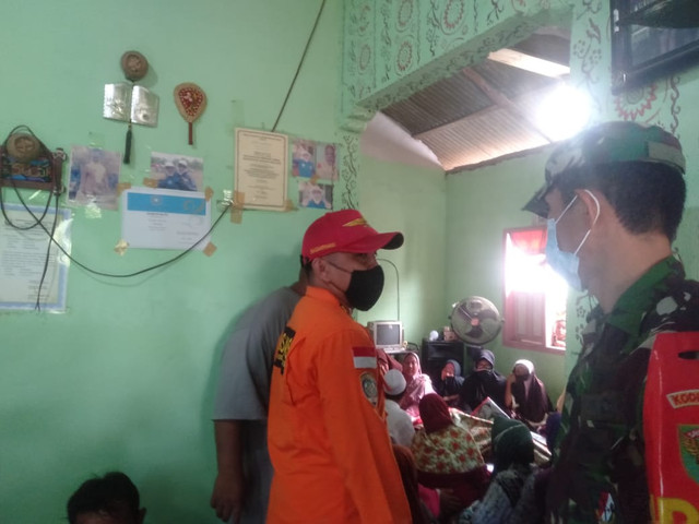 Korban saat disemayamkan dirumah duka.