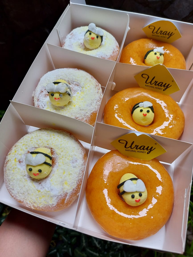 Krispy Kreme x Madu Uray Foto: Azalia Amadea/Kumparan
