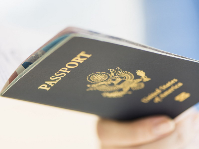 Pihak Imigrasi mendapati banyak WNA yang menggunakan paspor palsu. Foto: https://www.imigrasi.go.id/.