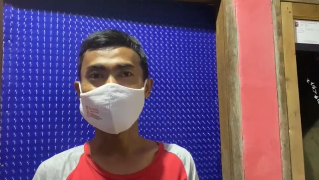 Wahyu Setiadi, ketua RT di kediaman kapten Mirza pilot Rimbun Air. Foto: Dok. Istimewa