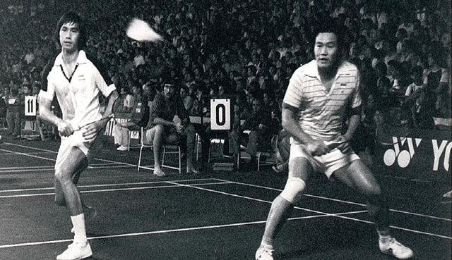 Ade Chandra/Christian Hadinata Saat Beraksi di WBC 1980 di Jakarta. (foto: bwfworldchampionships.com)
