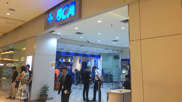 Kondisi ATM BCA di Plaza Indonesia. Foto: Moh Fajri/kumparan