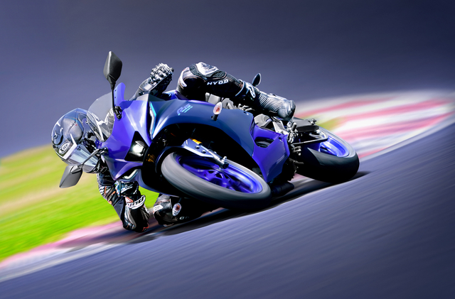 Yamaha R15M dan Yamaha R15 V4 Foto: dok. Yamaha India
