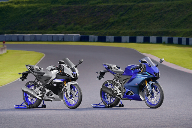 Yamaha R15M dan Yamaha R15 V4 Foto: dok. Yamaha India