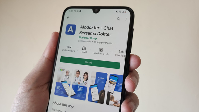 Aplikasi Alodokter. Foto: Muhammad Fikrie/kumparan