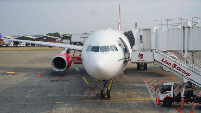 Pesawat Airbus A330-300CEO Batik Air di Bandar Udara Internasional Soekarno-Hatta, Jakarta. Foto: Irfan Adi Saputra/kumparan