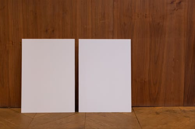 Ilustrasi Sifat Persegi Panjang dan Contoh Bendanya dalam Kehidupan Sehari-hari. Sumber: pexels.com