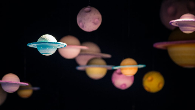 Faktor apa yang membuat planet-planet tidak bertabrakan di tata surya. Foto: Unsplash