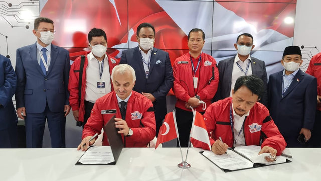 Rachmat Gobel Promosikan Teknologi Dirgantara Indonesia di Turki. Foto: Dok. Istimewa