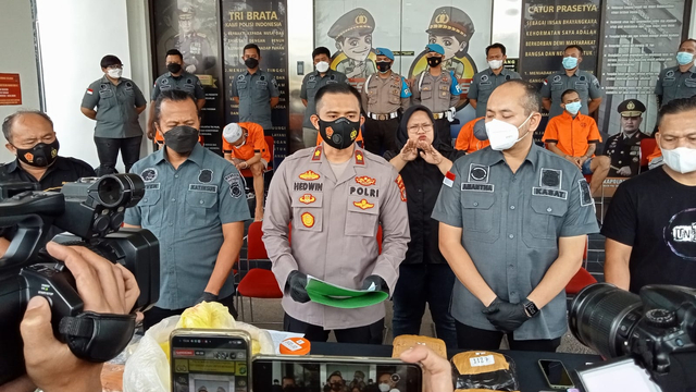 jumpa pers kasus peredaran narkoba di Mapolres Tangsel. Foto: Dok. Istimewa