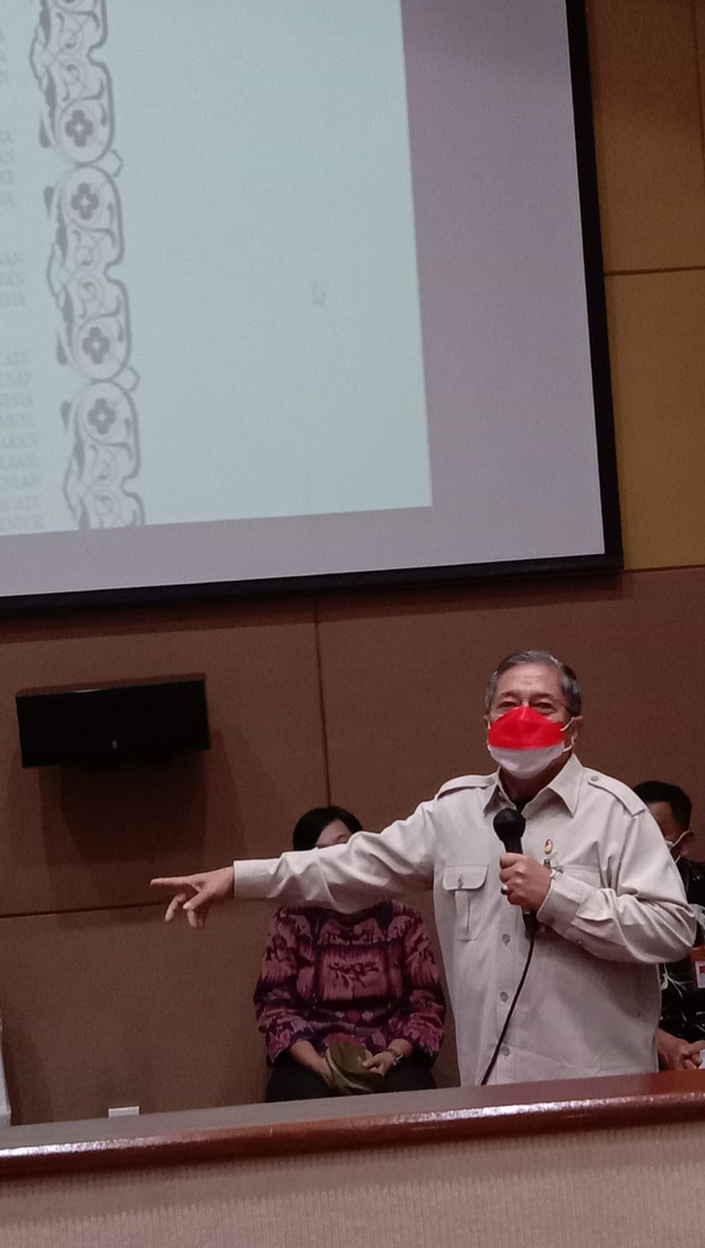 Bambang Sulistomo memberikan pemaparan kepada peserta Foto : Dok.Pribadi.