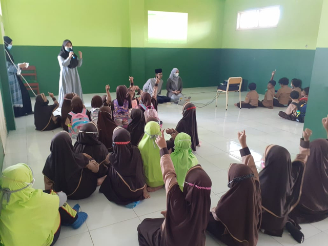 KKN TEMATIK UPI 2021 : Membangun Budaya Literasi untuk Pendidikan Berkarakter