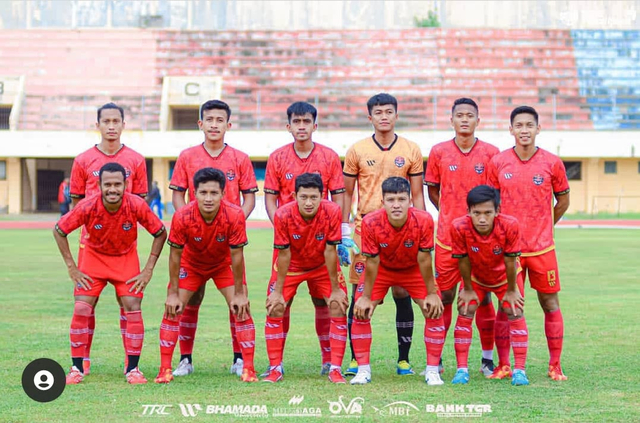 Pemain Persekat saat uji tanding dengan Persik Kendal, Rabu (22/9/2021). (Foto: IG Persekat)
