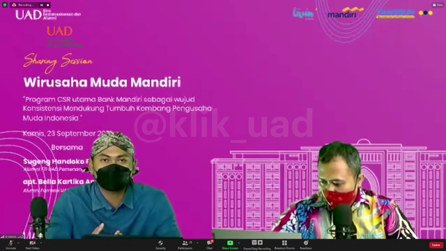 Sugeng Handoko Purba, S.T. (kiri) salah satu pembicara pada acara Sharing Session Wirausaha Muda Mandiri yang diselenggarakan Bimawa UAD (Foto: Istimewa)