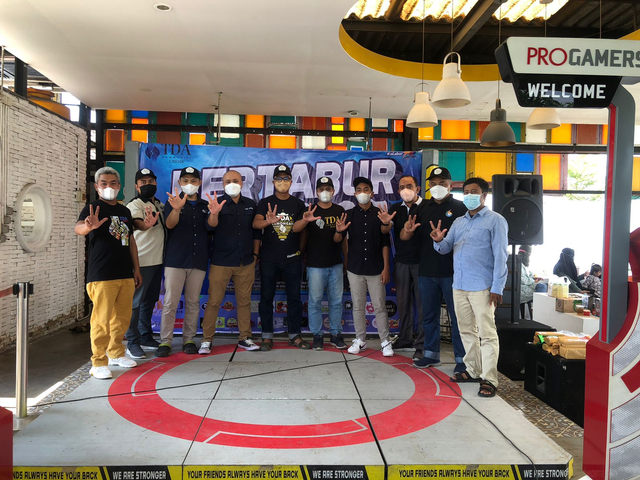 TDA Gresik mengadakan Workshop Jalan Tikus Dapat Uang dari Youtube. Serta MoU ketua TDA Surabaya Raya. dok