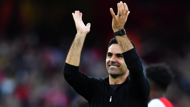 Manajer Arsenal Mikel Arteta saat petandingan Arsenal vs Tottenham Hotspur di Stadion Emirates, London, Inggris, Minggu (26/9). Foto: Dylan Martinez/REUTERS