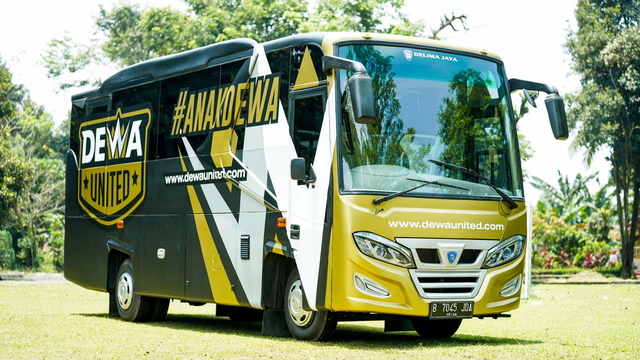 Bus baru Dewa United FC. Foto: dok. Dewa United FC