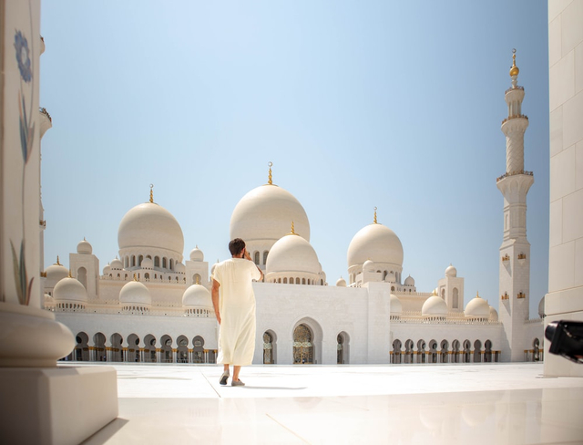 Ilustrasi sejarah singkat maulid nabi. Sumber: Unsplash