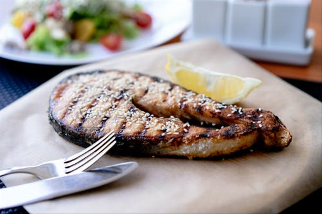 Ikan merupakan salah satu bahan makanan yang memiliki sejumlah nutrisi bagi tubuh manusia. Sumber: Pexels.cok