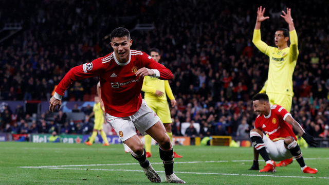 Selebrasi pemain Manchester United Cristiano Ronaldo usai mencetak gol ke gawang Villarreal pada pertandingan Grup F Liga Champions di Old Trafford, Manchester, Inggris.
 Foto: Phil Noble/REUTERS