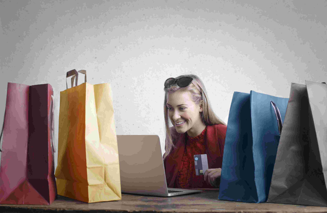 Ilustrasi online shop. Sumber: pexels