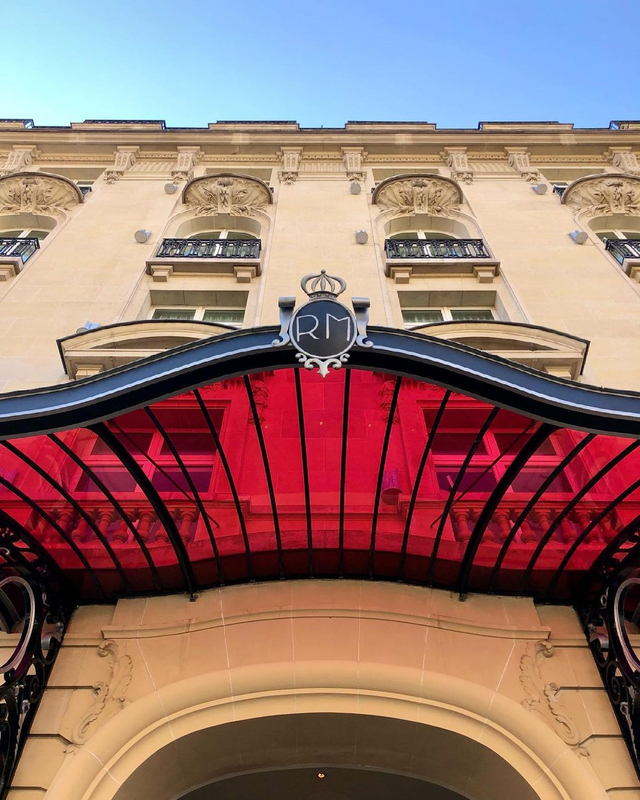 Le Roya Monceau, hotel tempat tinggal Messi di Paris Foto: Le Roya Monceau/Instagram