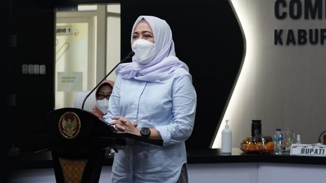 Bupati Bojonegoro Anna Muawanah, saat beri sambutan dalam peluncuran logo Hari Jadi Bojonegoro (HJB) ke-344 tahun 2021. (foto: Dok Istimewa)