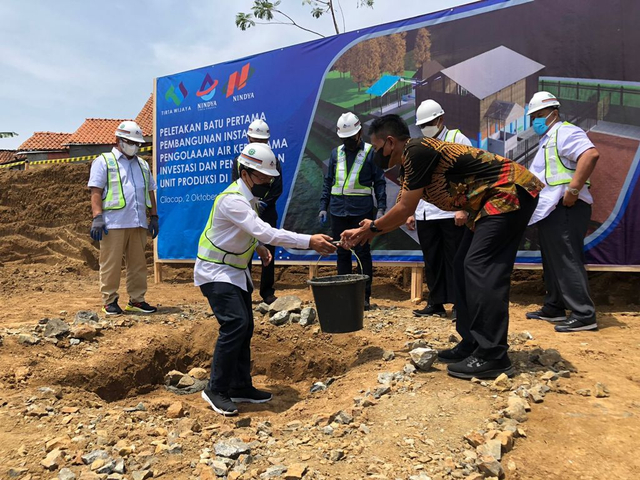 PT Nindya Tirta Unggul Gelar Groundbreaking Pembangunan Instalasi Pengolahan Air (IPA) di Kecamatan Kesugihan. Foto: Dok. Nindya Karya
