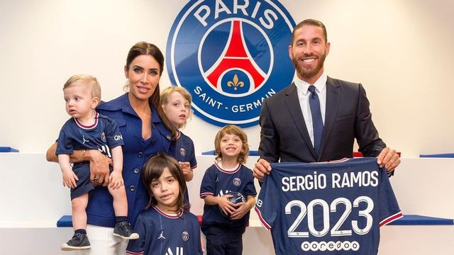 Sergio Ramos dan keluarganya. Foto: Instagram/@sergioramos