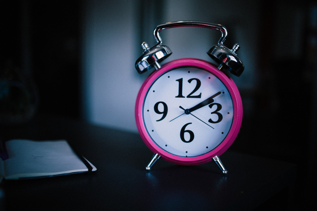 Ilsutrasi tips cepat tidur dalam Islam, sumber foto: https://unsplash.com/