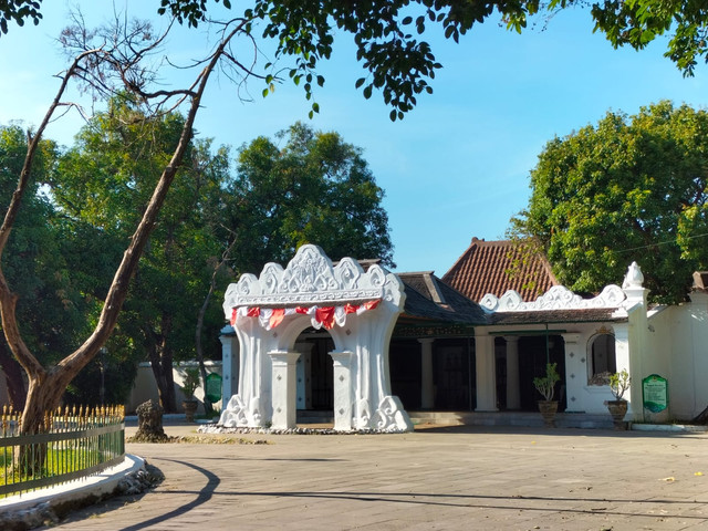 Keraton Kasepuhan Cirebon.(Juan)